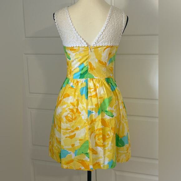Lilly Pulitzer vintage first impressions floral Lace yellow white mini dress 0 - Picture 2 of 12
